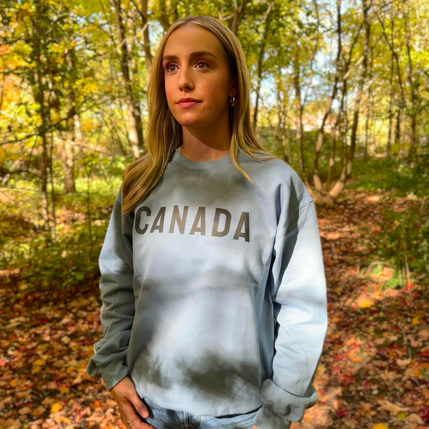 NEW CANADA Crew Sweatshirt